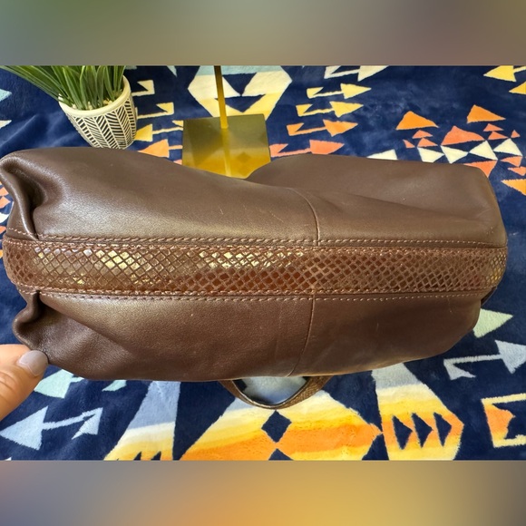 Coach Penelope Shoulder - Picture 6 of 6